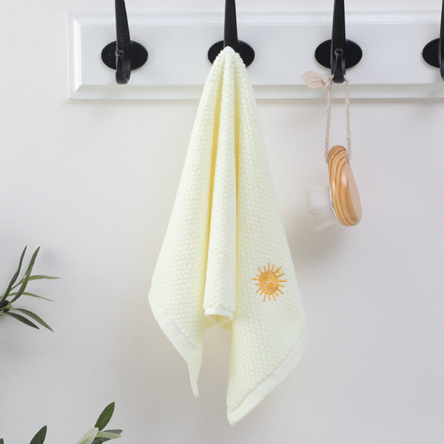 Soft Coral Velvet Cartoon Baby Bath Towel
